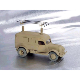 Radio Car Renault ADII 2,5t, Wespe 35029, M 1:35