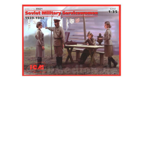 Soviet Military Servicewomen 1939-1942, ICM 35621, M 1:35