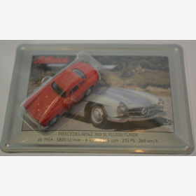 Schuco Modell 1:87 Mercedes-Benz 300 SL Fl&uuml;gelt&uuml;rer rot mit Schild aus Emaille