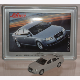 Schuco Modell 1:87 Audi A6 grau mit Schild aus Emaille