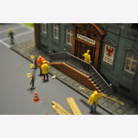 Faller Aussteller Diorama Brennendes Finanzamt Schaufenster 1:87