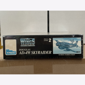 Douglas AD-4W Skyraider Wings Aviation Collection 1:48 8622 Amt Ertl